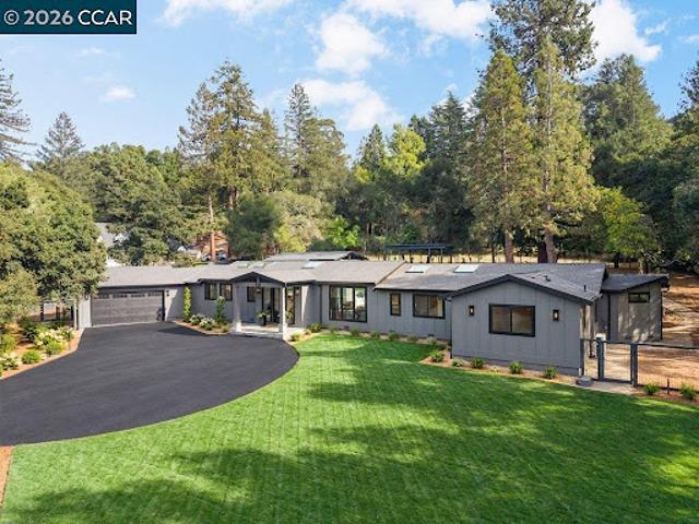 House for sale in Orinda, Contra Costa County