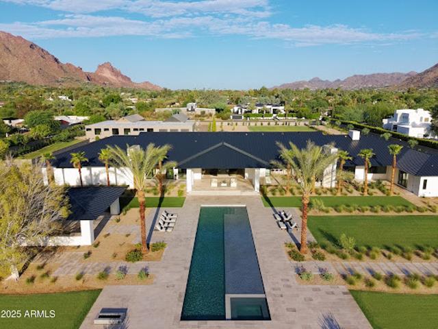 House for sale in Paradise Valley, Arizona
