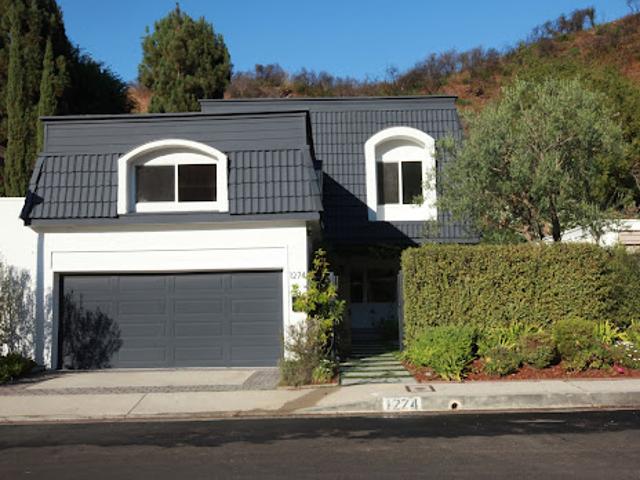 House for sale in Canoga Park, California