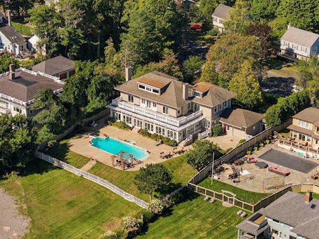 House for sale in Marblehead, Essex County