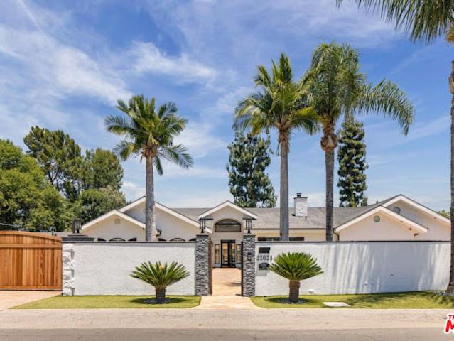 House for sale in Woodland Hills, California