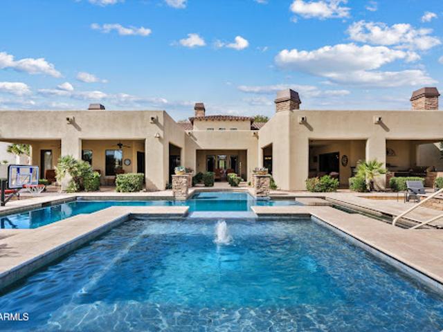 House for sale in Gilbert, Arizona