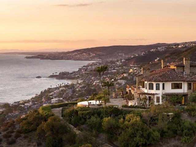 House for sale in Laguna Beach, Orange County