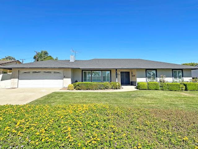 House for rent in Claremont