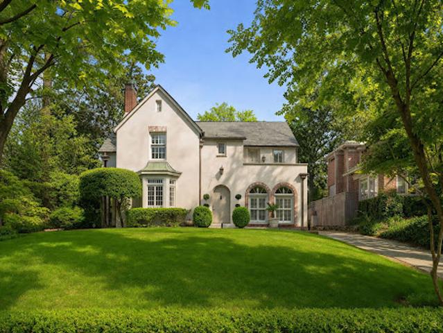 House for sale in Atlanta, Fulton County