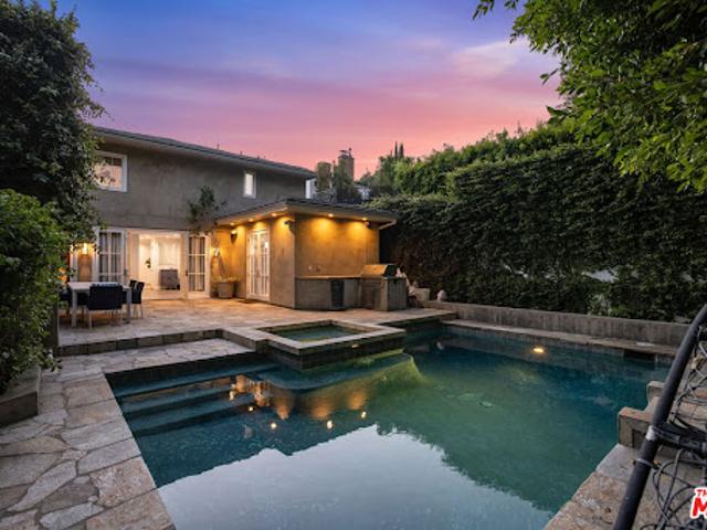 House for sale in Canoga Park, California