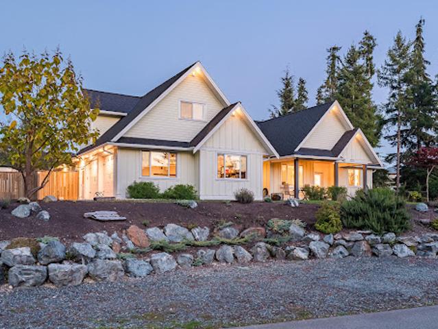 House for sale in Lake Cowichan, Cowichan Valley Regional District