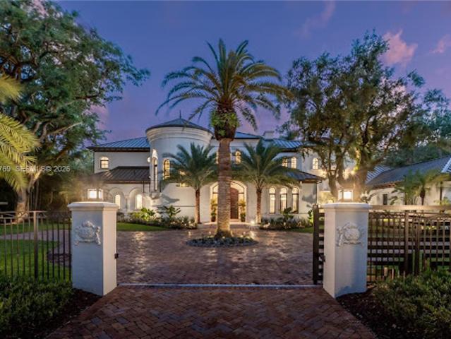 House for sale in Pinecrest, Florida