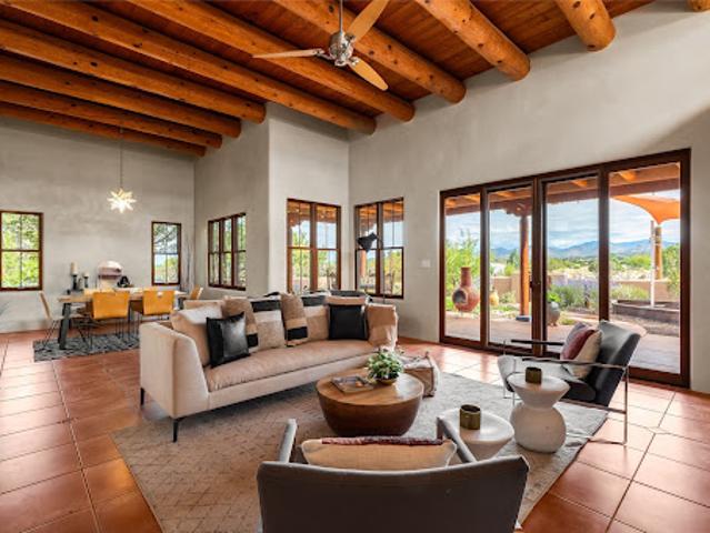 House for sale in Santa Fe, New Mexico