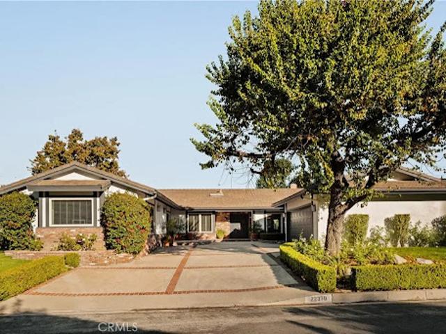 House for sale in Woodland Hills-Warner Center Neighborhood Council District, Canoga Park