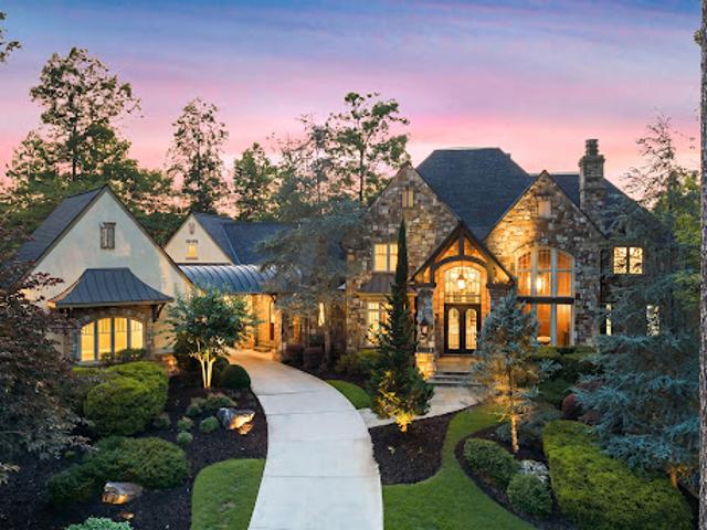 House for sale in Suwanee, Georgia