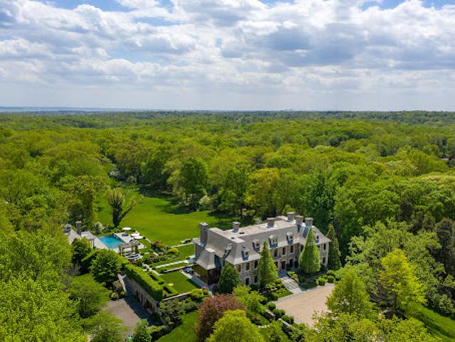 House for sale in Greenwich, Western Connecticut Planning Region