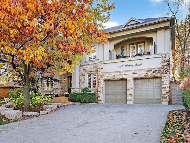 House for sale in Burlington, Ontario