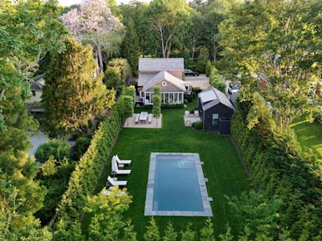 House for sale in Wainscott, New York