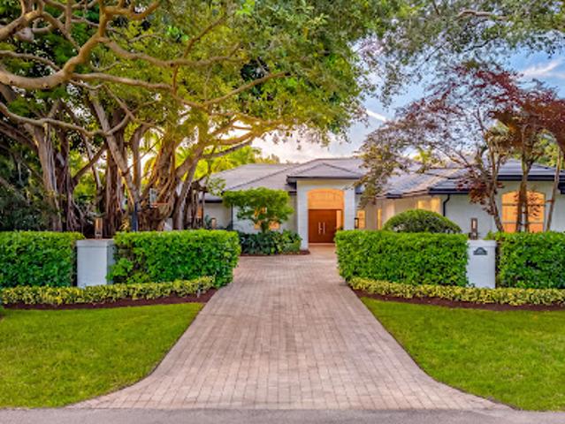 House for sale in Pinecrest, Miami-Dade County