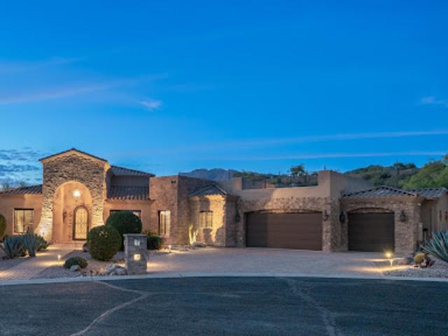 House for sale in Arizona