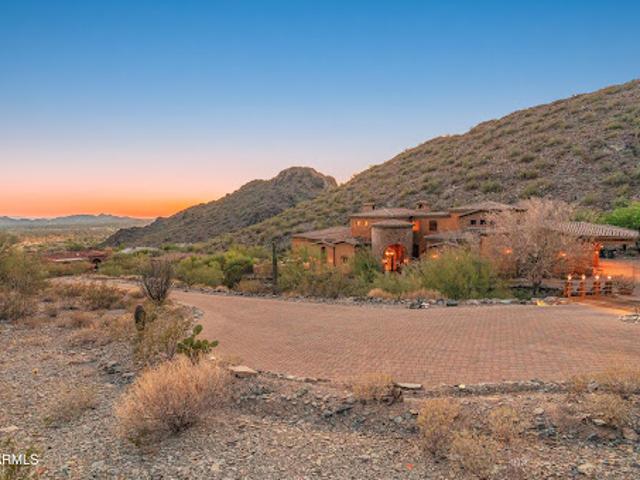 House for sale in Scottsdale, Arizona