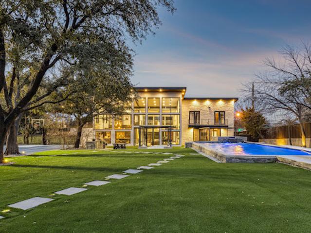 House for sale in Dallas, Texas
