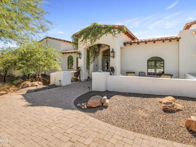 House for sale in Paradise Valley, Arizona