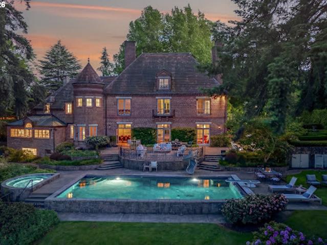 House for sale in Oregonia