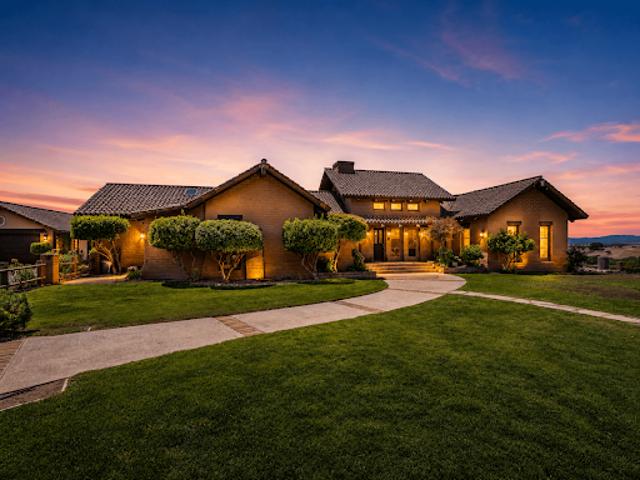 House for sale in San Miguel, California