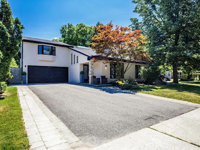 House for sale in Toronto, Golden Horseshoe