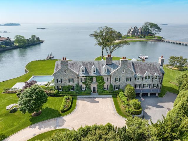 House for sale in Greenwich