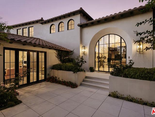 House for sale in Pacific Palisades, Los Angeles