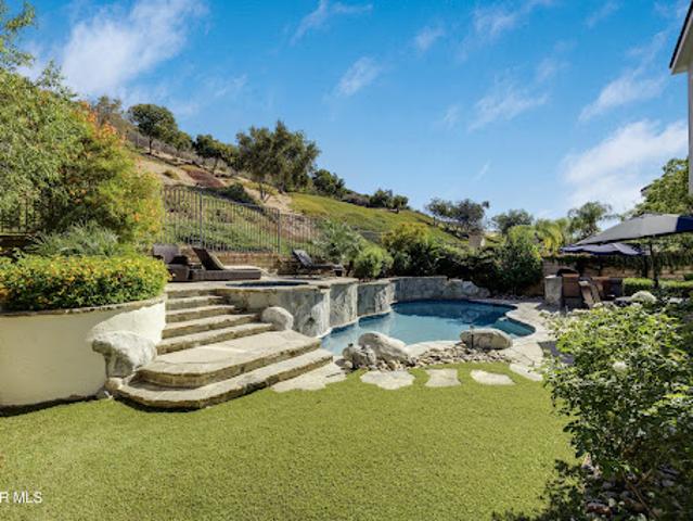 House for sale in Oak Park, California
