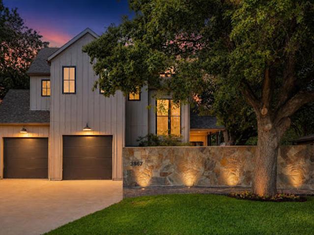 House for sale in Dallas, Dallas County