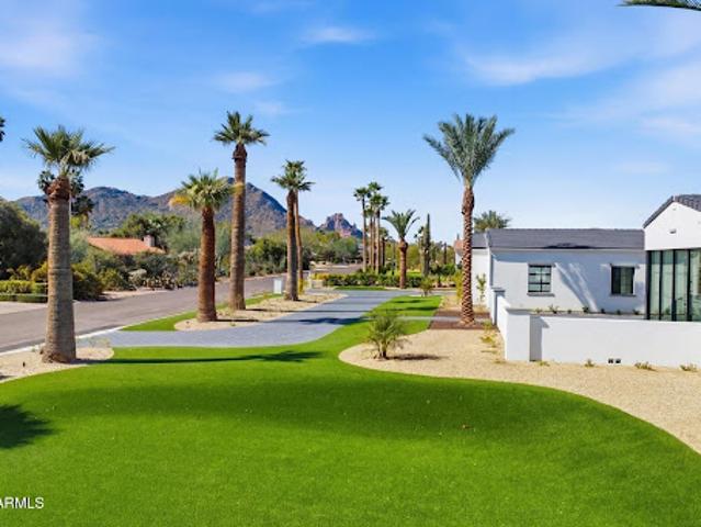 House for sale in Paradise Valley, Arizona