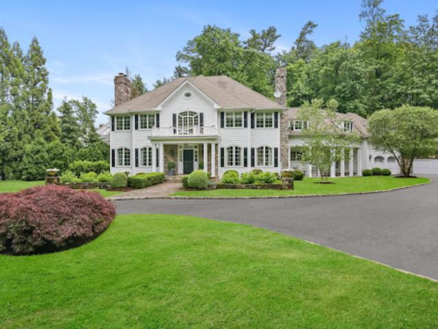 House for sale in Greenwich