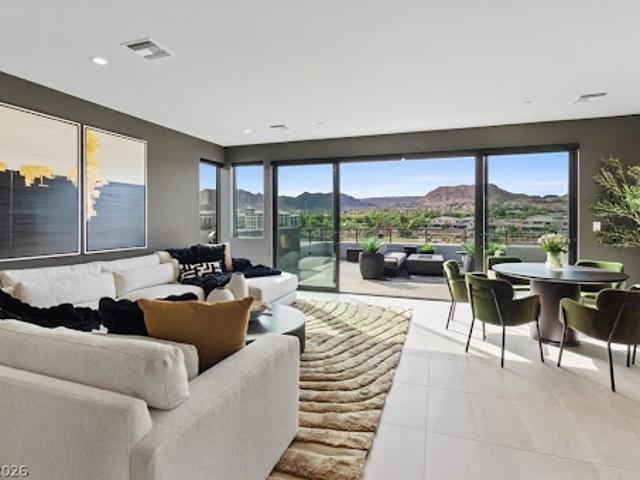 House for sale in Henderson, Nevada
