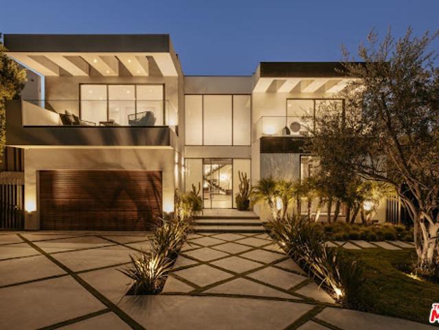 House for sale in Los Angeles, Los Angeles County