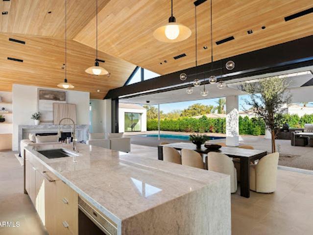 House for sale in Paradise Valley, Arizona