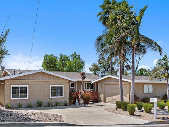 House for sale in Oceanside, San Diego County