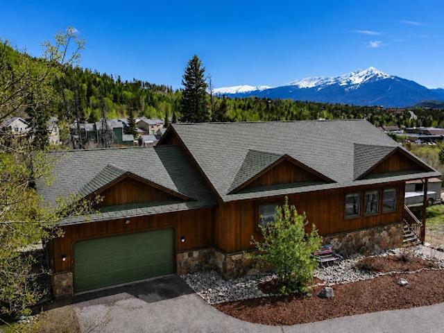 House for sale in Dillon, Summit County