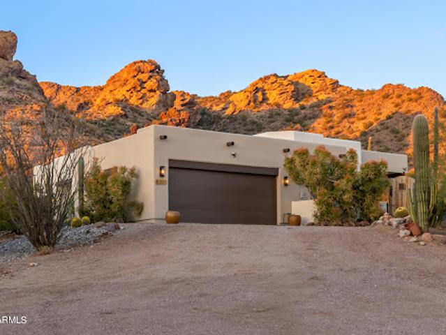 House for sale in Apache Junction, Arizona