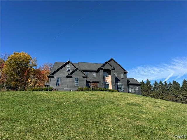 House for sale in Town of Manlius, Onondaga County