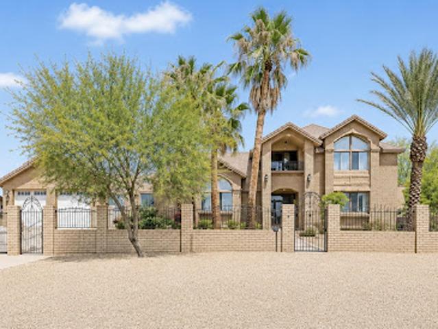House for sale in Laveen, Arizona