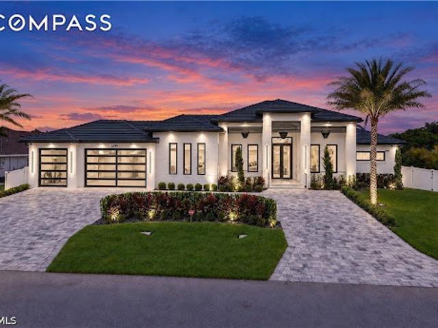 House for sale in Cape Coral, Lee County