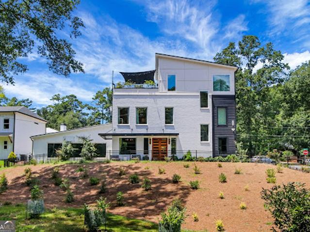 House for sale in Woodstock, Georgia