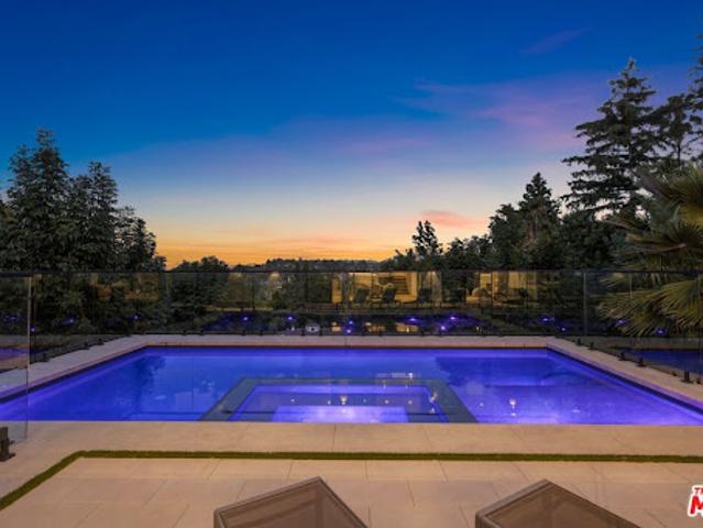 House for sale in Encino Neighborhood Council District, Canoga Park