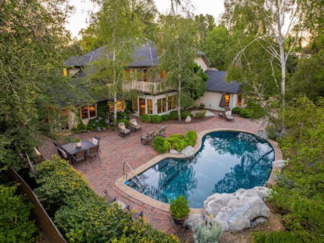 House for sale in Agoura Hills, California