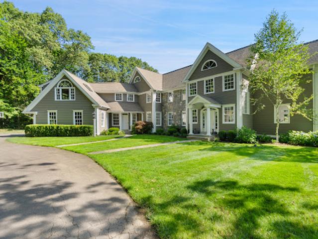 House for sale in Wilton