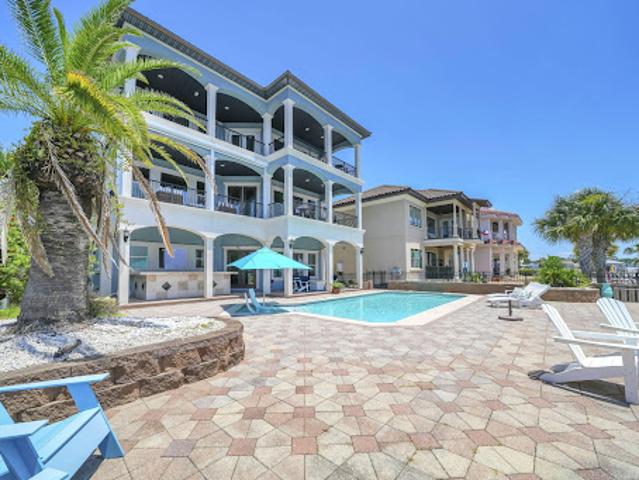 House for sale in Shalimar, Florida