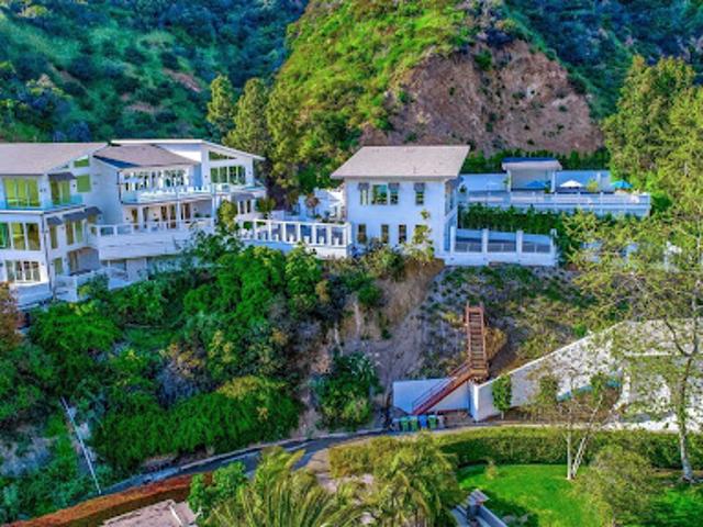 House for sale in Los Angeles, Los Angeles County
