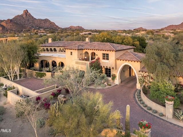 House for sale in Scottsdale, Arizona