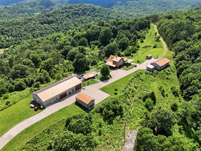 House for sale in Eureka Springs, Carroll County