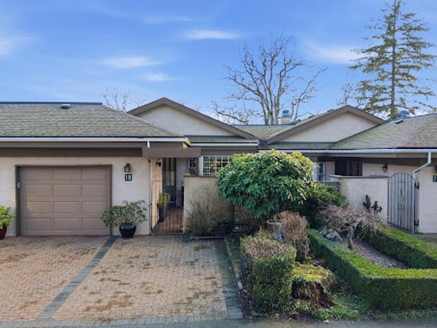 House for sale in Saanich, British Columbia